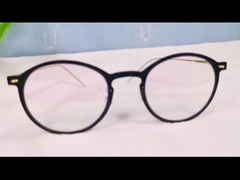 Titanium frames van optische fabrikant Heng Yang